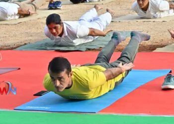 అంతర్జాతీయ యోగా కార్యక్రమంలో రాచకొండ కమిషనర్ శ్రీ తరుణ్ జోషి ఐపీఎస్
