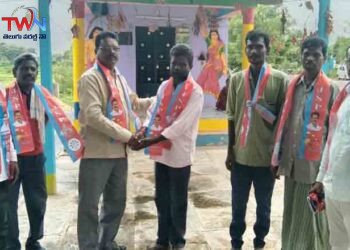 Our struggle for the welfare of unorganized workers, JSTUC President Golukonda Ratnam,Jai Swaraj Trade Unions Council,Kasani Srinivasa Rao Gowda,Latest Telangana News,Telugu World Now