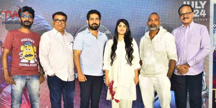 ఘనంగా విజయ్ ఆంటోనీ పొయెటిక్ యాక్షన్ ఫిల్మ్ ‘తుఫాన్’ ట్రైలర్ ఇంట్రడక్షన్ ఈవెంట్