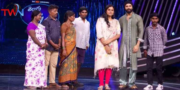 Vijay Deverakonda's compassionate aid to Transgender community spotlighted on Telugu Indian Idol Season 3,Deverakonda Foundation,Transgender Sneha,AHA OTT,Tollywood News,Telugu World Now