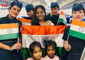 Bandaru Vijaya Laxmi Ji Celebrates 'Har Ghar Tiranga' Program with Indigo Flight Tribute,Alai Balai Foundation,Telangana state representative of BJP,Har Jagha Tiranga,Telugu World Now