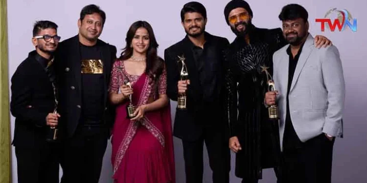 Cult Blockbuster Baby Shines at SIIMA 2024 with Four Awards,Anand Deverakonda, Viraj Ashwin, and Vaishnavi Chaitanya,Sai Rajesh, Film News, Tellugu World Now