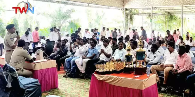 Blood Donation Camp Held at Shabad, As Part of Police Commemoration Week, Cyberabad Police, Indian Red Cross Society, ACP B. Kishan, Telugu World Now