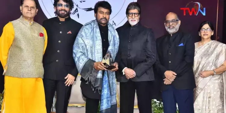 It is a great pleasure to receive this ANR Award at the hands of Big Star of India Amita Bachchan, Padma Vibhushan Megastar Chiranjeevi, Film News, Telugu World Now
