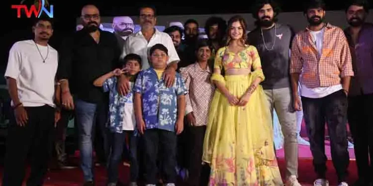 Mr. Idiot trailer and Kanthara Kanthara song success celebrations took place amidst the excitement of Dhruva Fashion Technology College students, Maadhav, Simran Sharma, Gowri Ronanki, Film News, Latest Telugu Movies