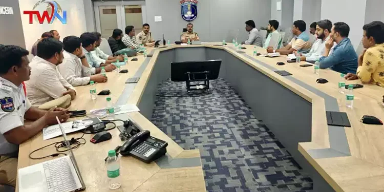 Cyberabad Traffic Police Coordination Meeting with Delivery and bike taxi Platforms, CP Traffic D. Joel Davis, IPS, Cyberabad Police Commissionerate jurisdiction, Cyberabad News, Telugu World Now