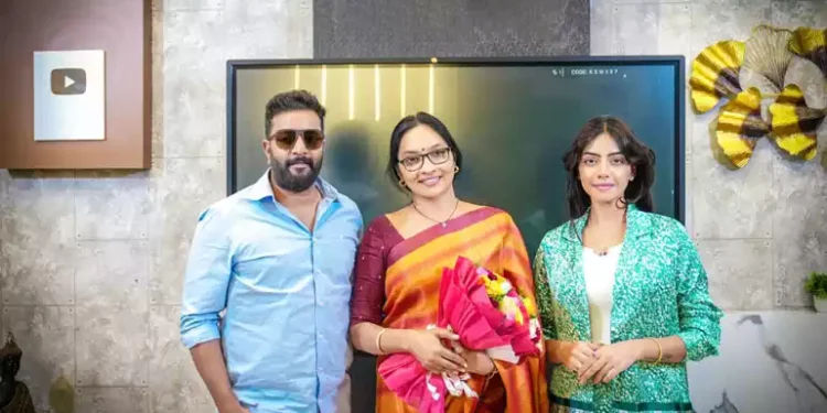 Anchor Anjali Unveils the Teaser of Lopaliki Ra Chepta, Latest Telugu Movies,Telugu World Now